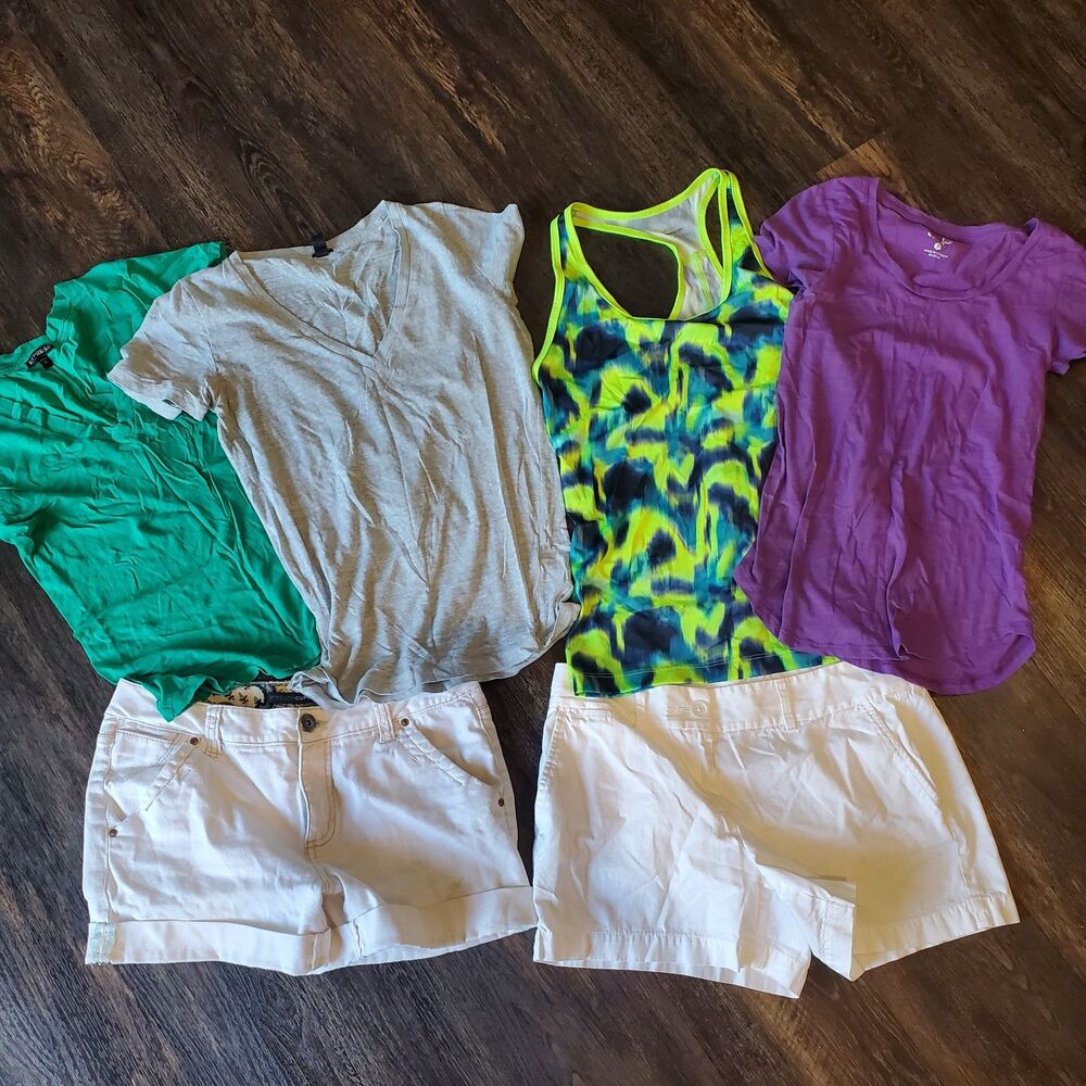 Lot of 4 Size Small Tops and 2 Shorts Size 4 and 6 Loft, French Cuff, Curfew,